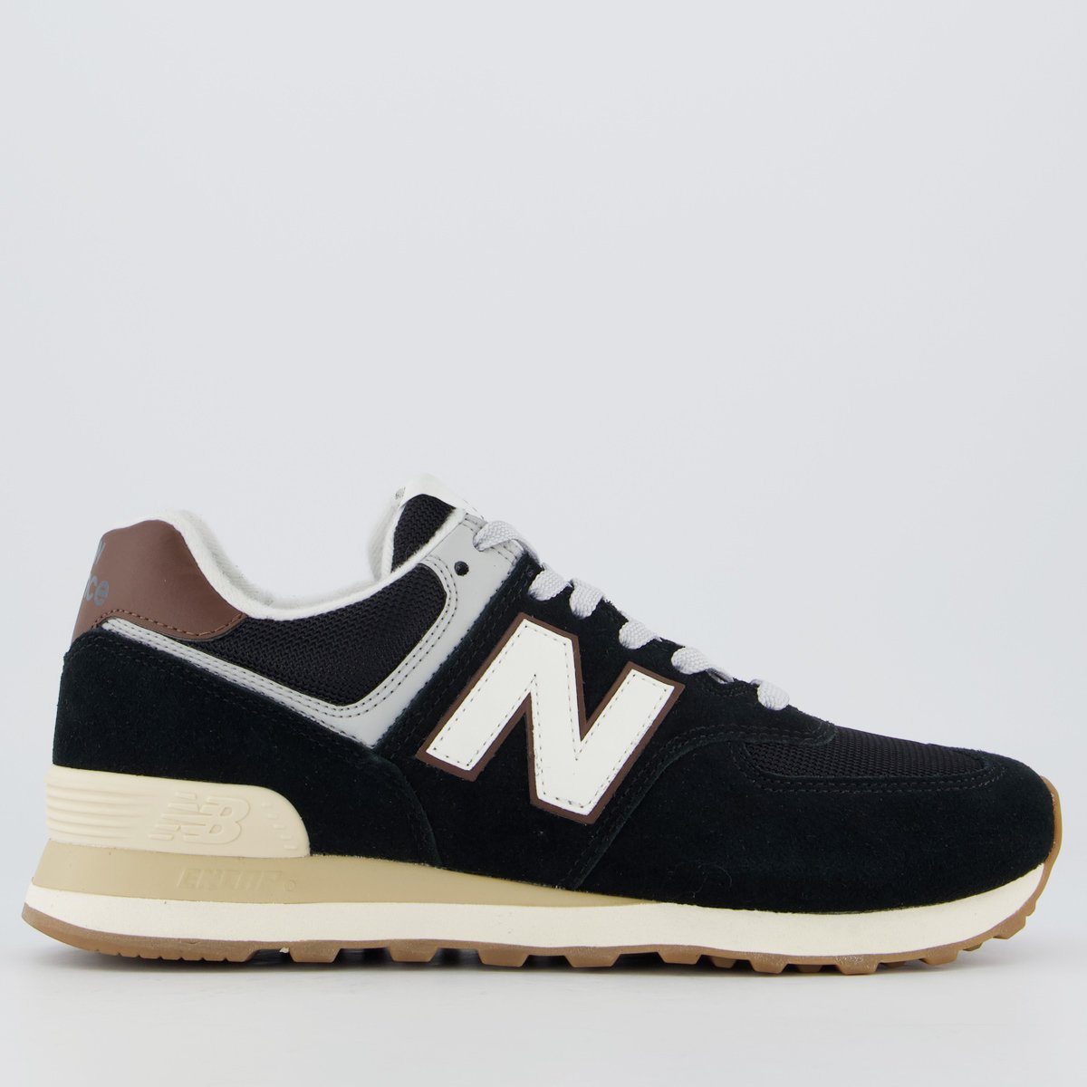 Tênis New Balance 574 V2 Preto e Marrom