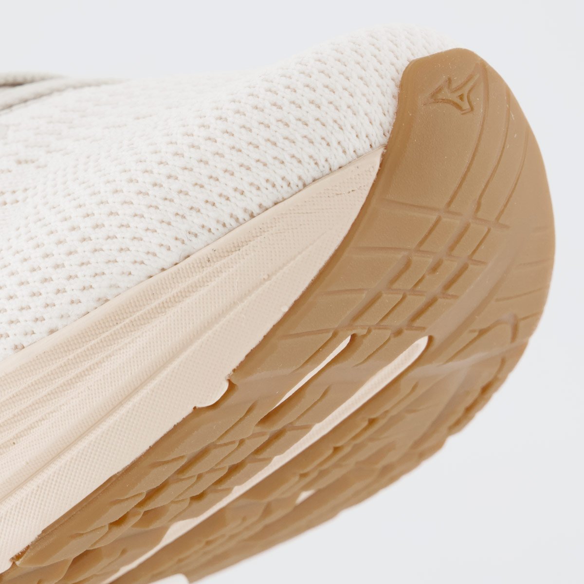 Tênis Mizuno Enigma 3 Feminino Rosa Bege 8