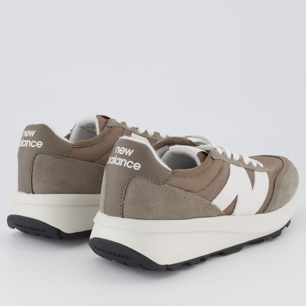 Tênis New Balance 370 V1 Marrom e Bege Marrom 3
