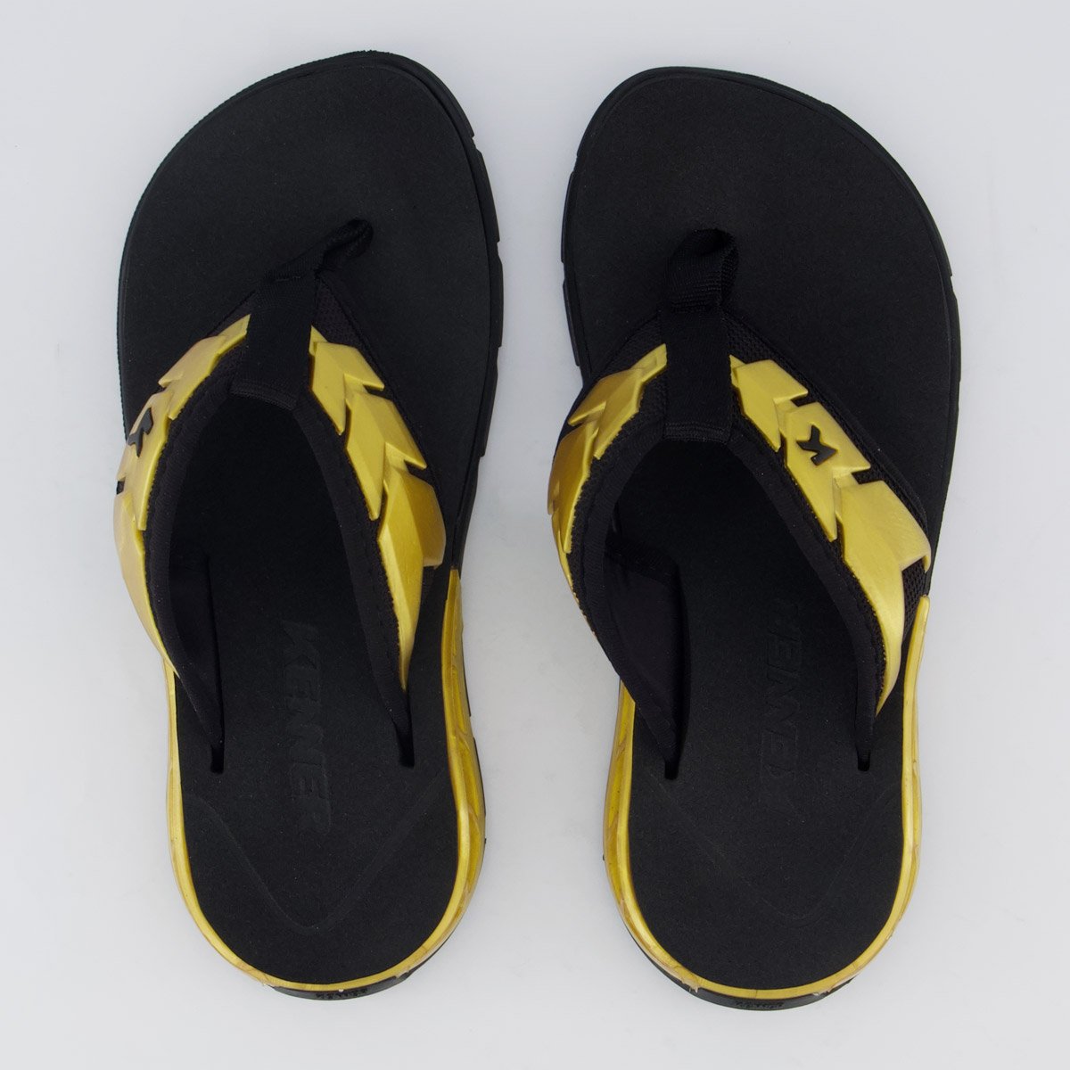 Chinelo Kenner Rakka Ultra Force Kids Preto e Dourado