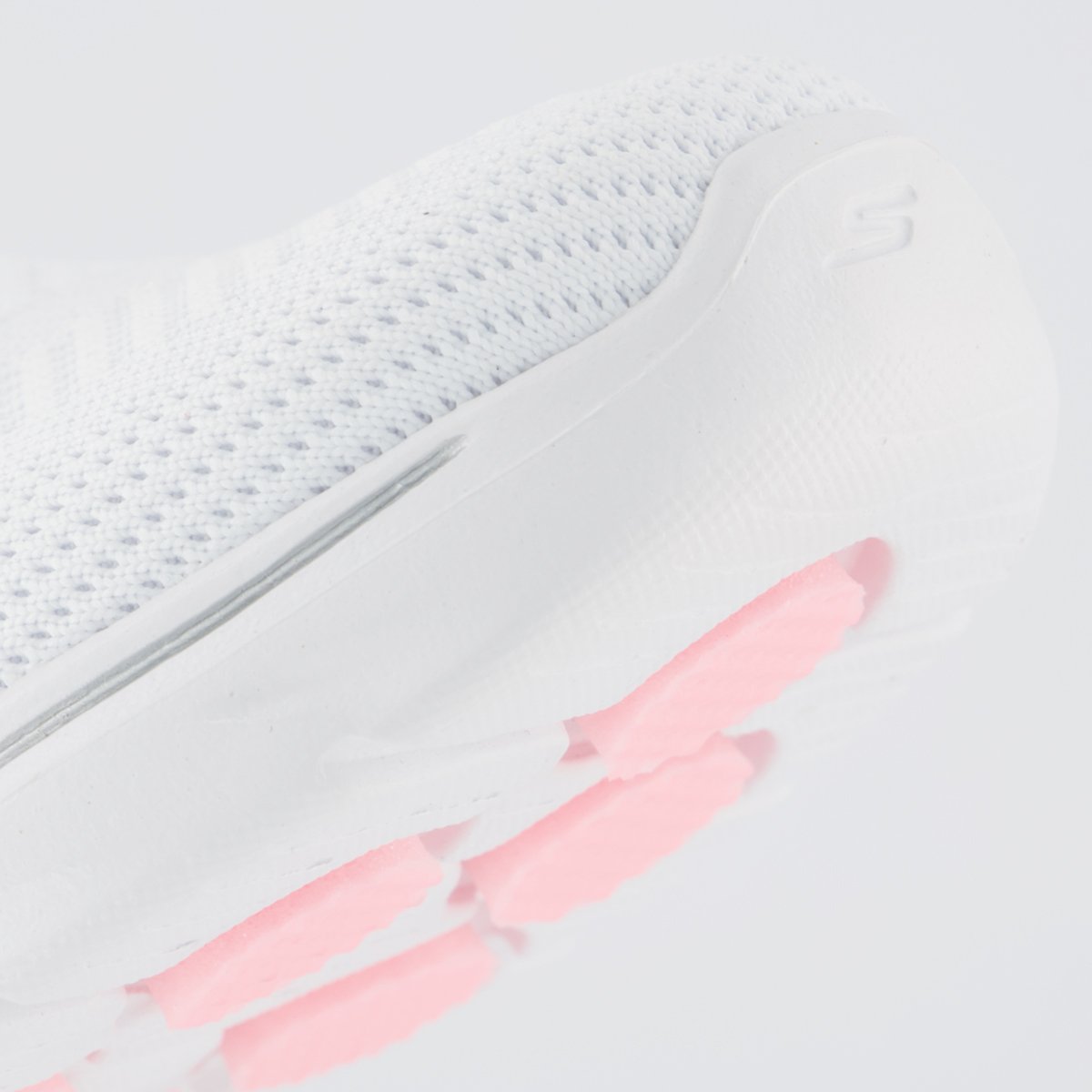 Tênis Skechers Go Walk 7 Feminino Branco Branco 8