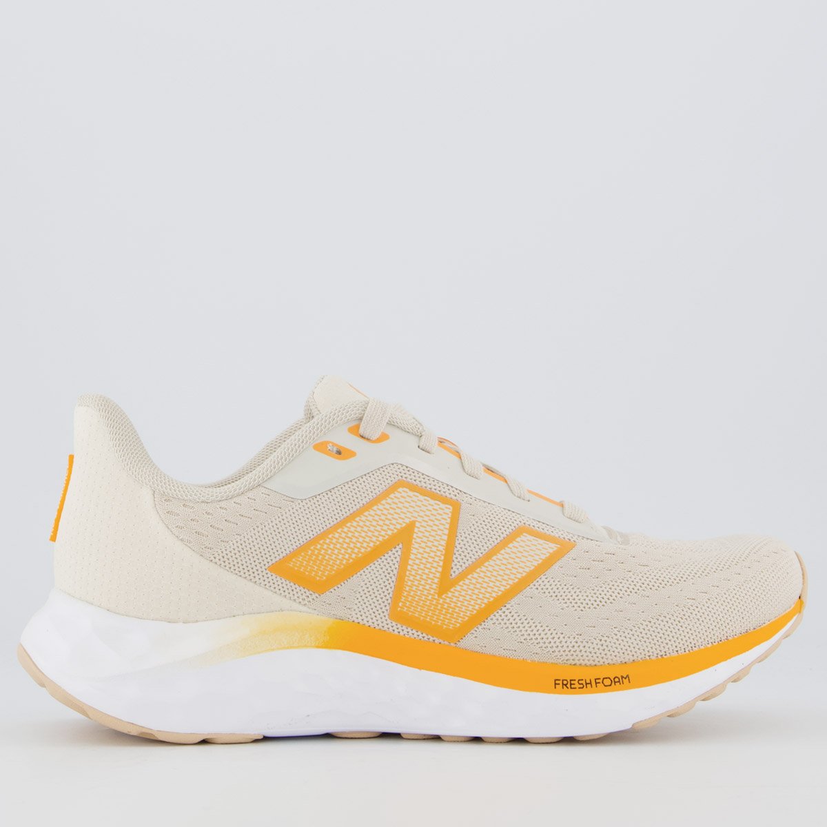 Tênis New Balance Fresh Foam Arishi V 4 Feminino Off-White