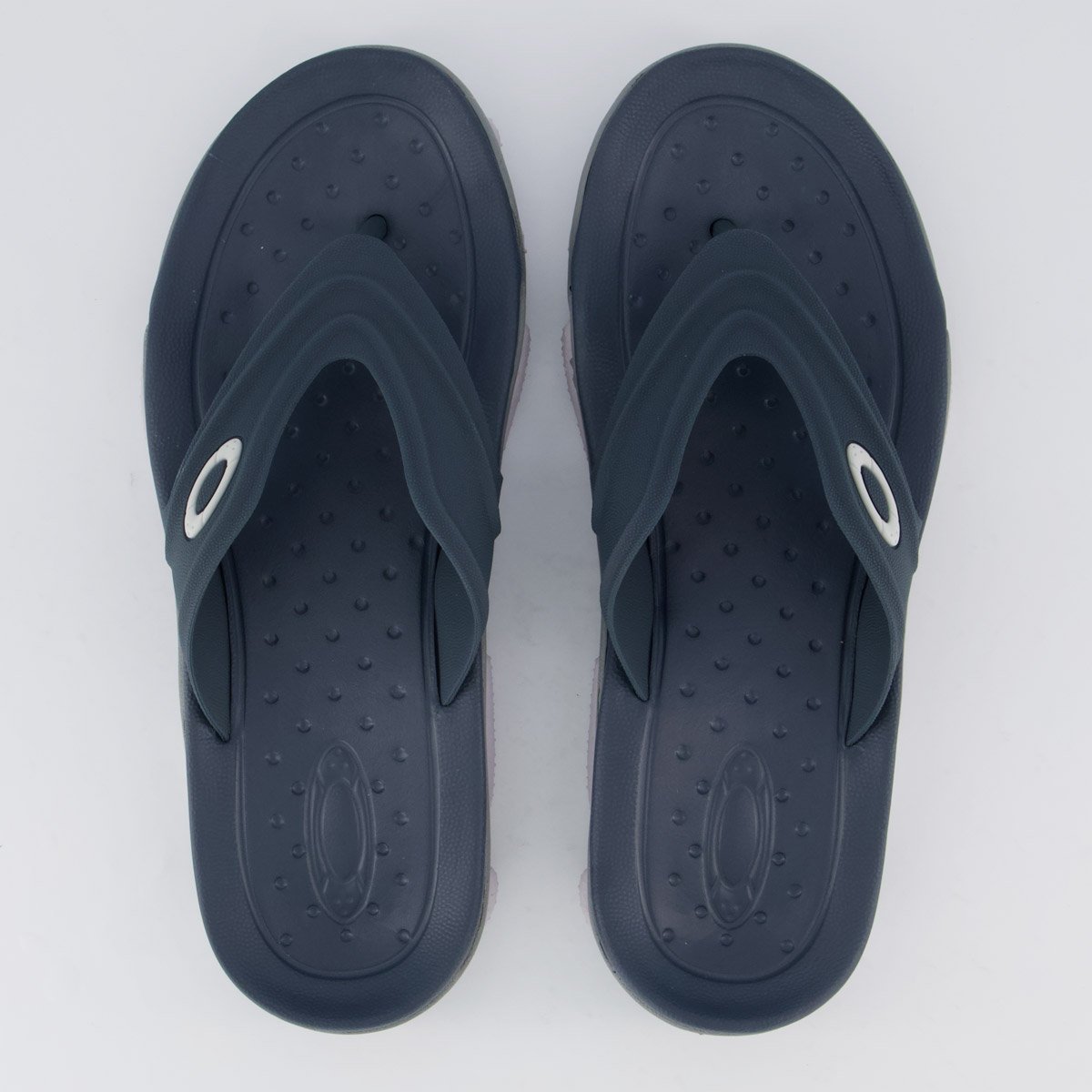 Chinelo Oakley Titan Cinza Escuro