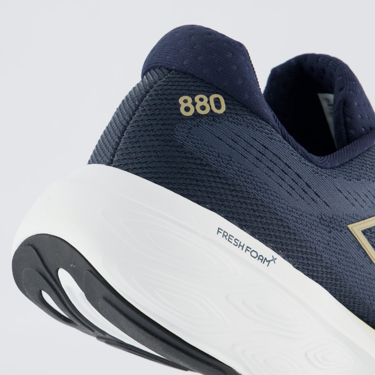 Tênis New Balance Fresh Foam X 880 V15 Marinho e Bege Azul Marinho 6