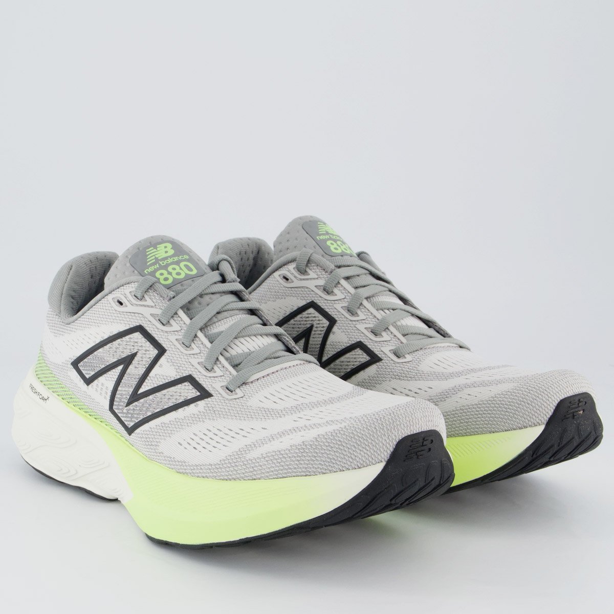 Tênis New Balance Fresh Foam X 880 V15 Cinza e Verde Roxo 2