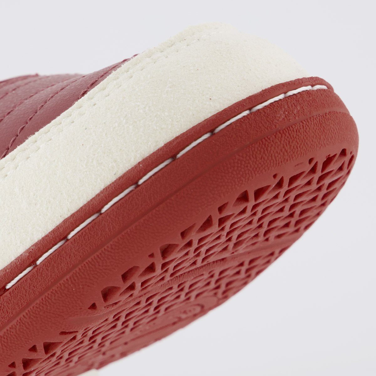 Chuteira Umbro Neo Comfort Futsal Branca e Vermelha Vermelho 8