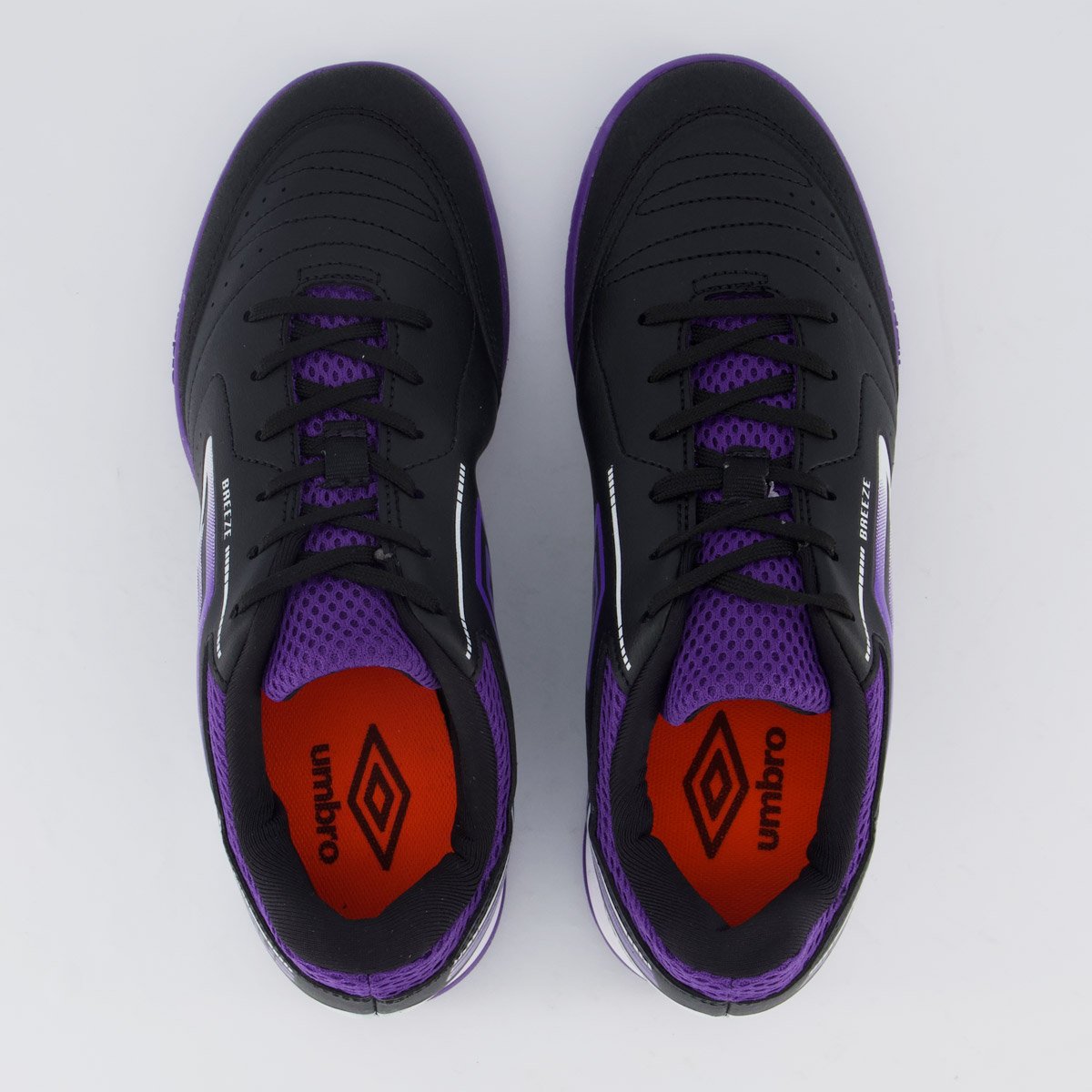 Chuteira Umbro Furious Futsal Preta e Roxo Preto/Roxo 4