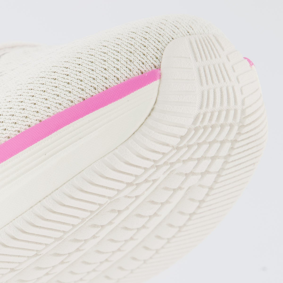 Tênis Skechers Go Run Elevate 2.0 Feminino Off-White Off White 8