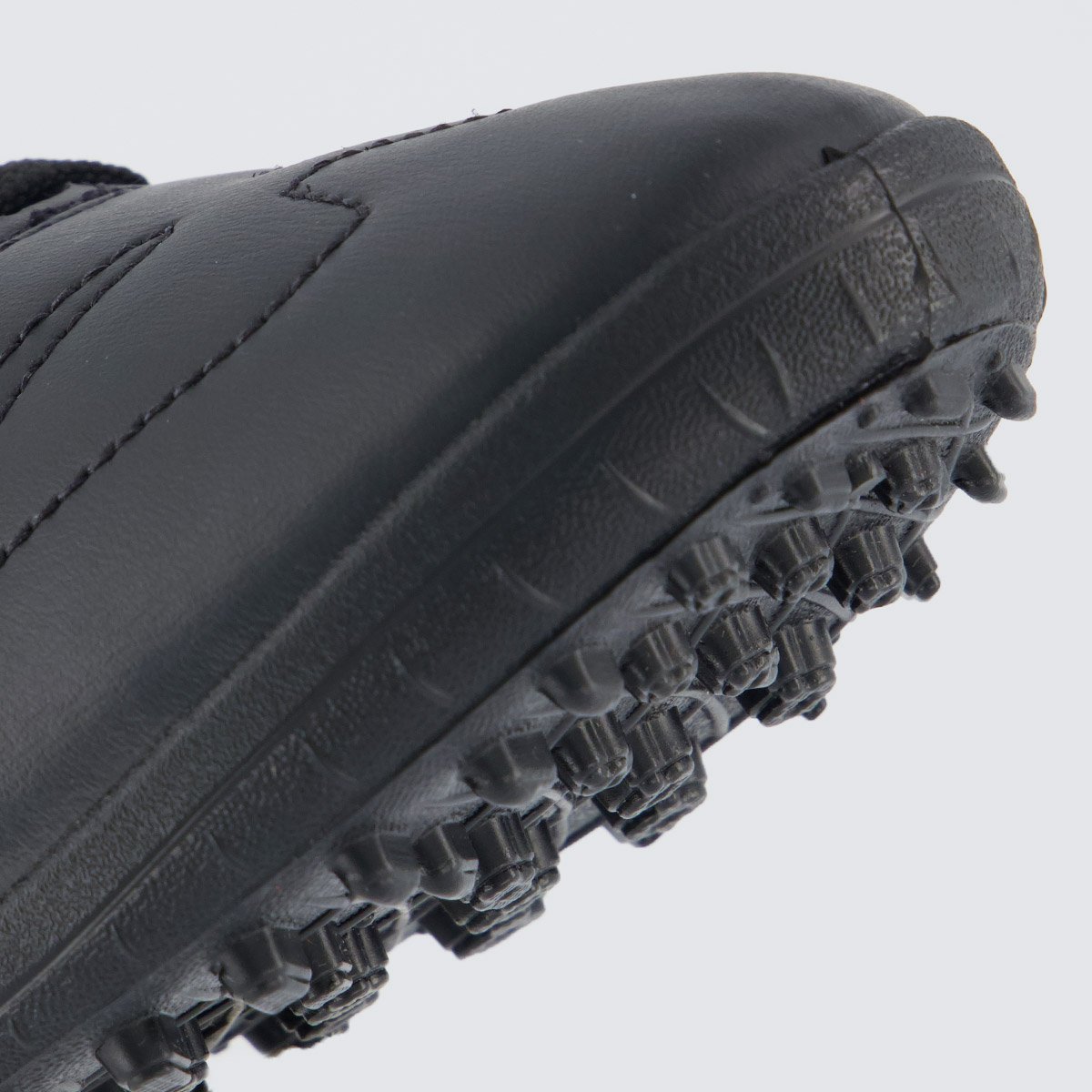 Chuteira Umbro Brave Society Juvenil Preta Preto 8