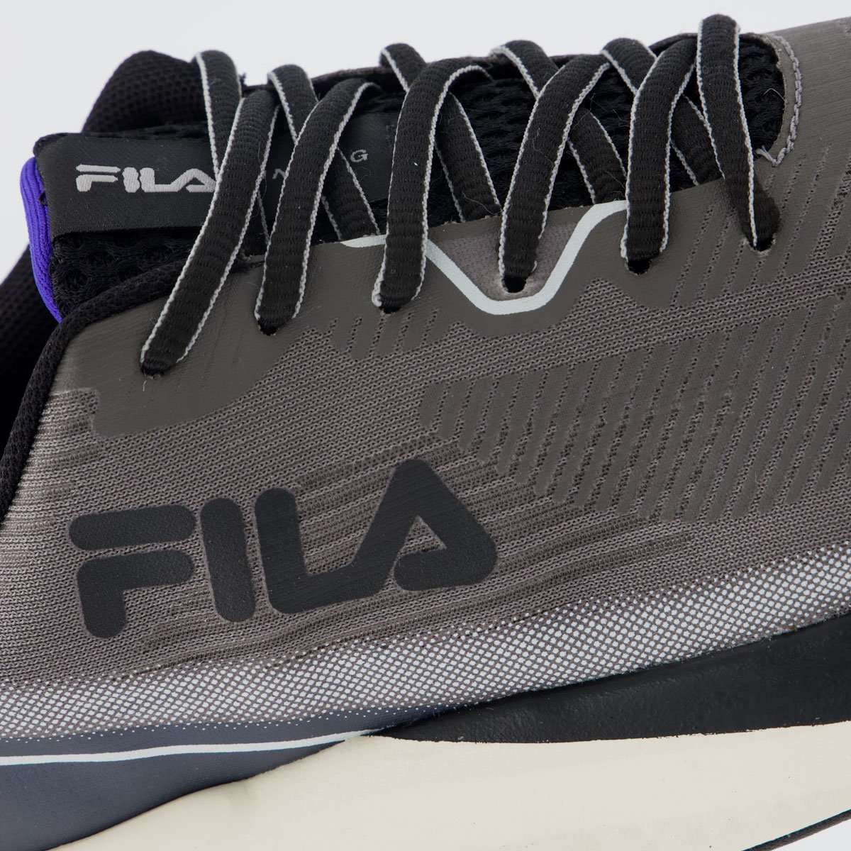 Tenis Fila Striker Cinza e Preto Cinza 7