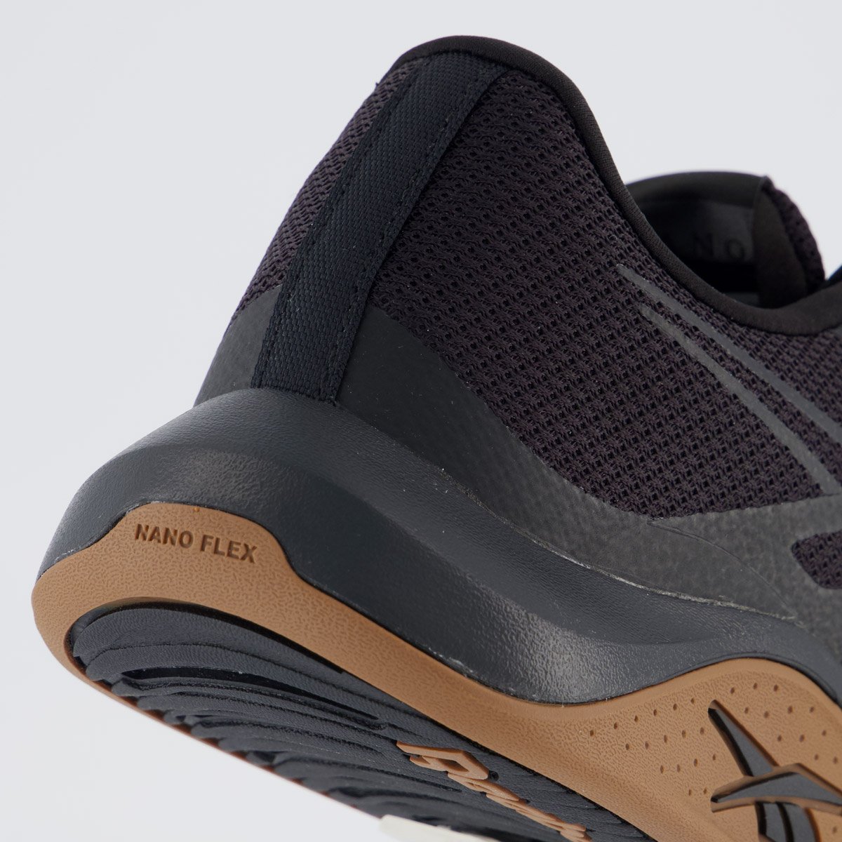 Tênis Reebok Nanoflex TR 3 Preto e Bege Preto/Bege 6