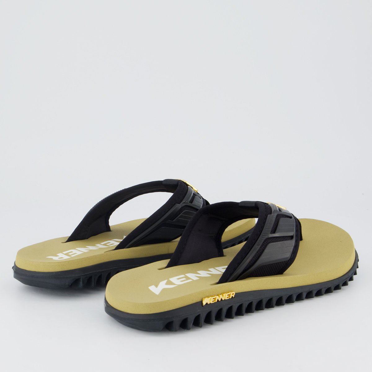 Chinelo Kenner Kivah Full Force Preto e Dourado Preto 4