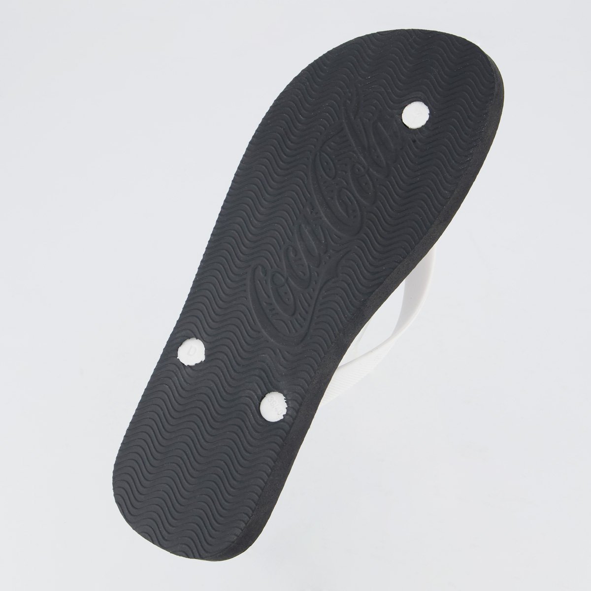 Chinelo Coca Cola Refreshment Preto Branco 5
