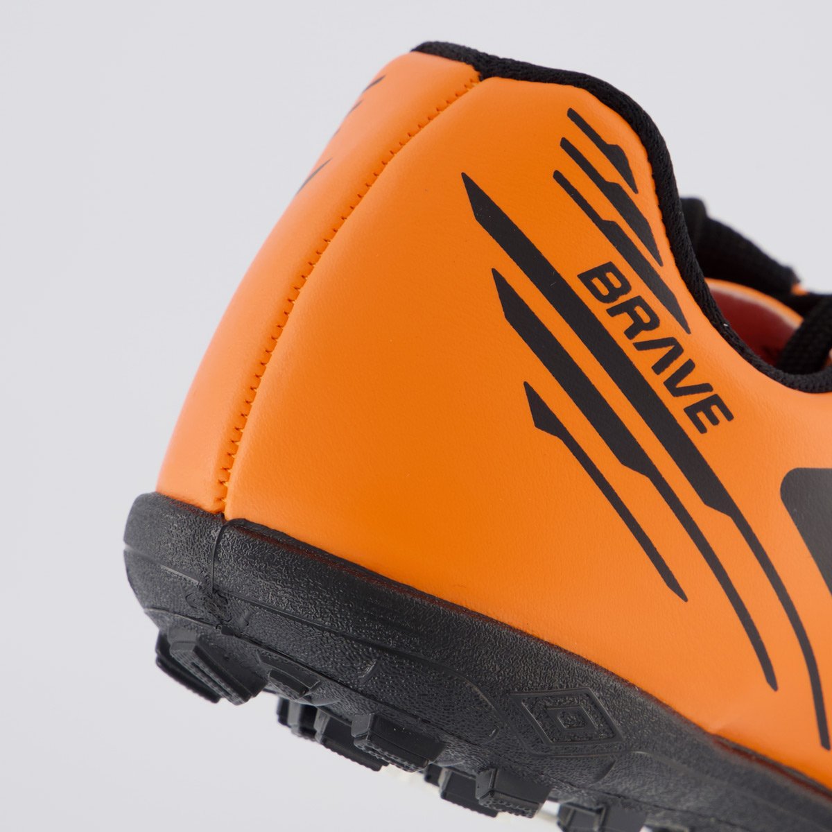 Chuteira Umbro Brave Society Laranja Laranja 6