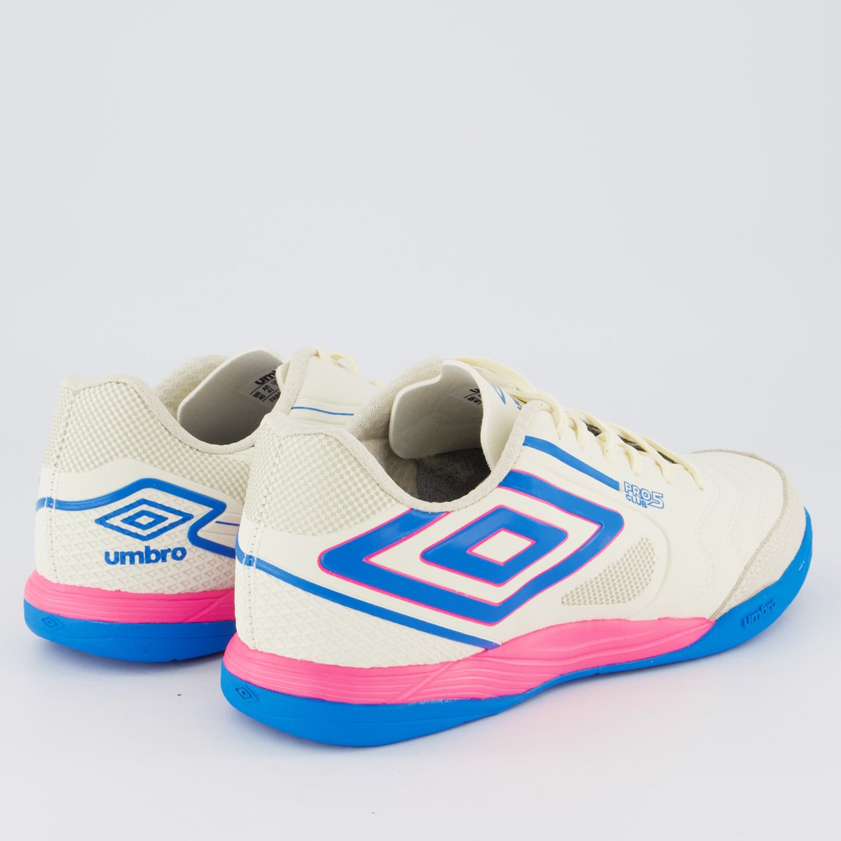 Chuteira Umbro Pro 5 Bump Club Futsal Off White e Rosa Bege 3