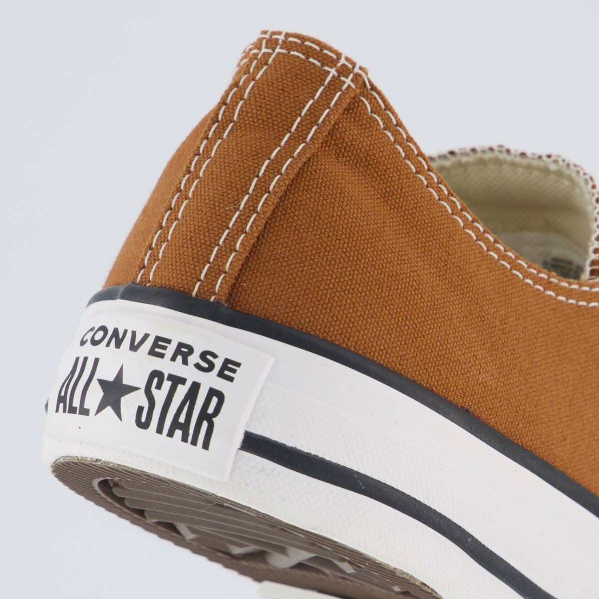 Tênis Converse All Star Chuck Taylor Marrom e Branco Marrom 6