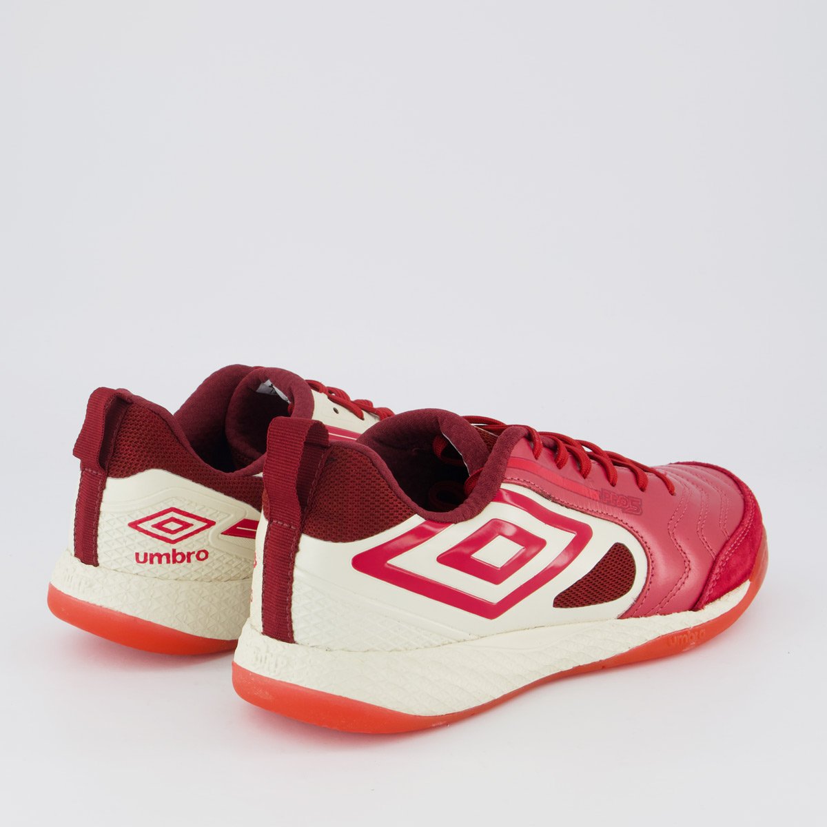 Chuteira Umbro Pro 5 Bump Futsal Branca e Vermelha Vermelho 3