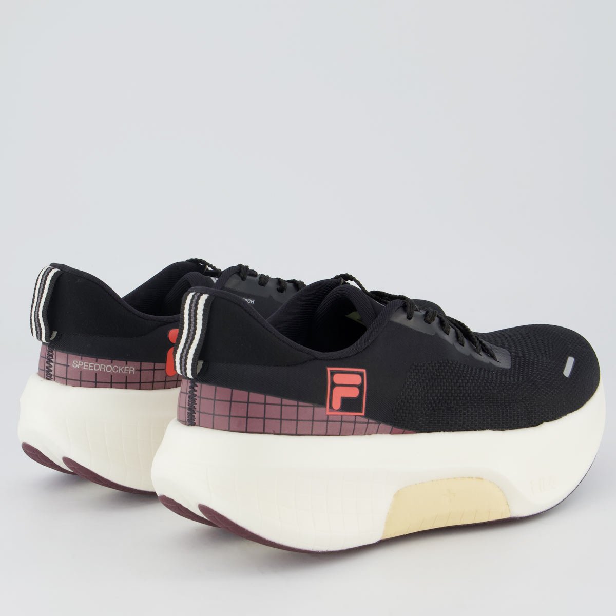 Tenis Fila Speedrocker Skyfoam Feminino Preto Preto 3