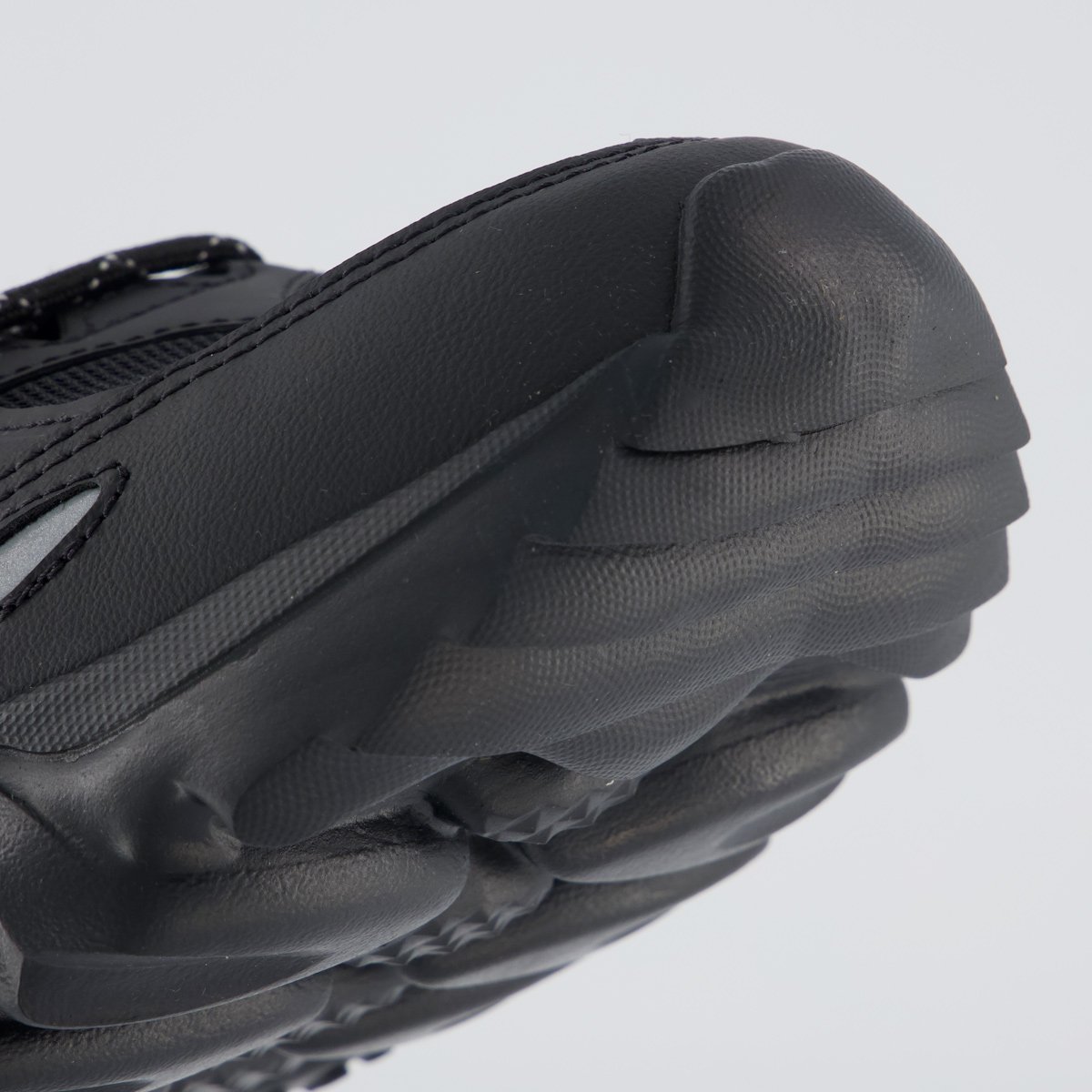 Tênis Fila Venture Tracer Lite Preto Preto 8