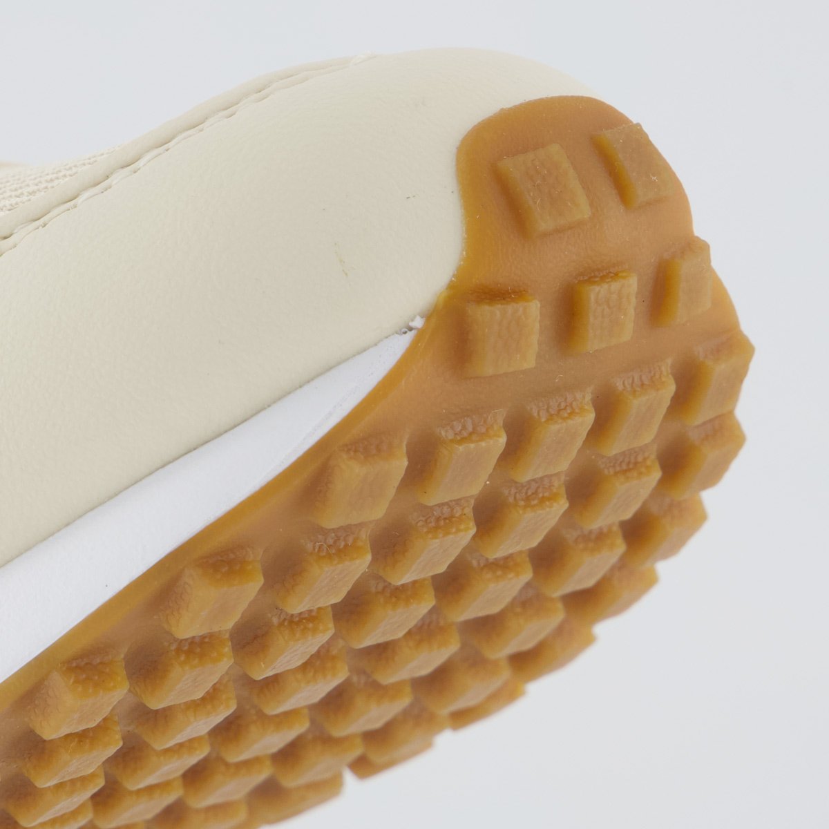 Tenis Fila Renno Classic Feminino Bege e Caramelo Bege 8