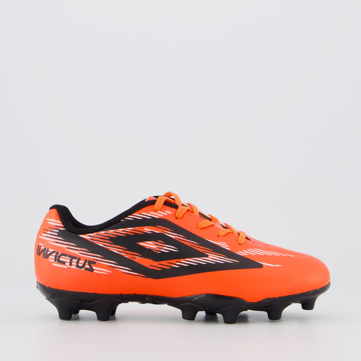 Chuteira Umbro Invictus Campo Juvenil Coral e Preta