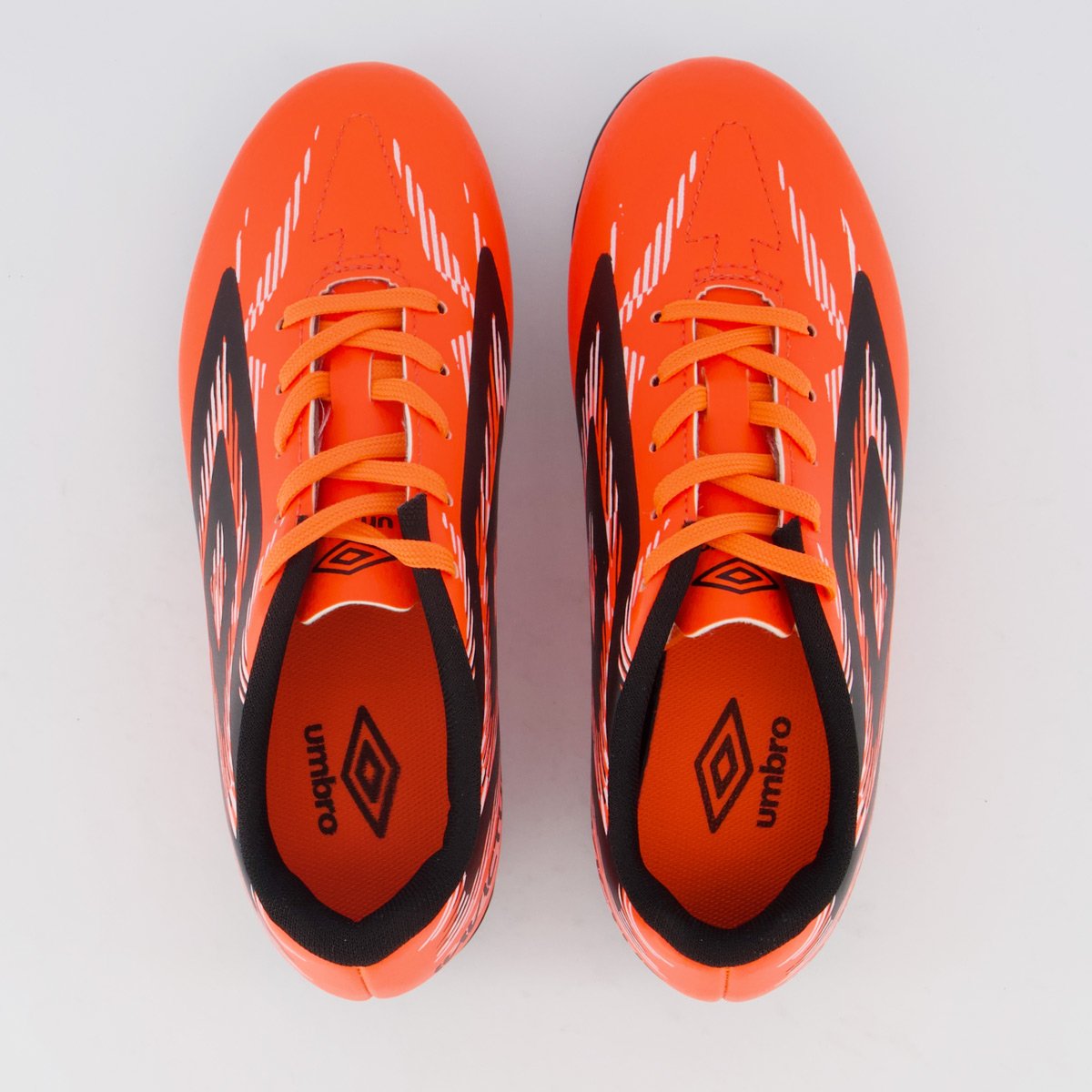 Chuteira Umbro Invictus Campo Juvenil Coral e Preta Laranja 4