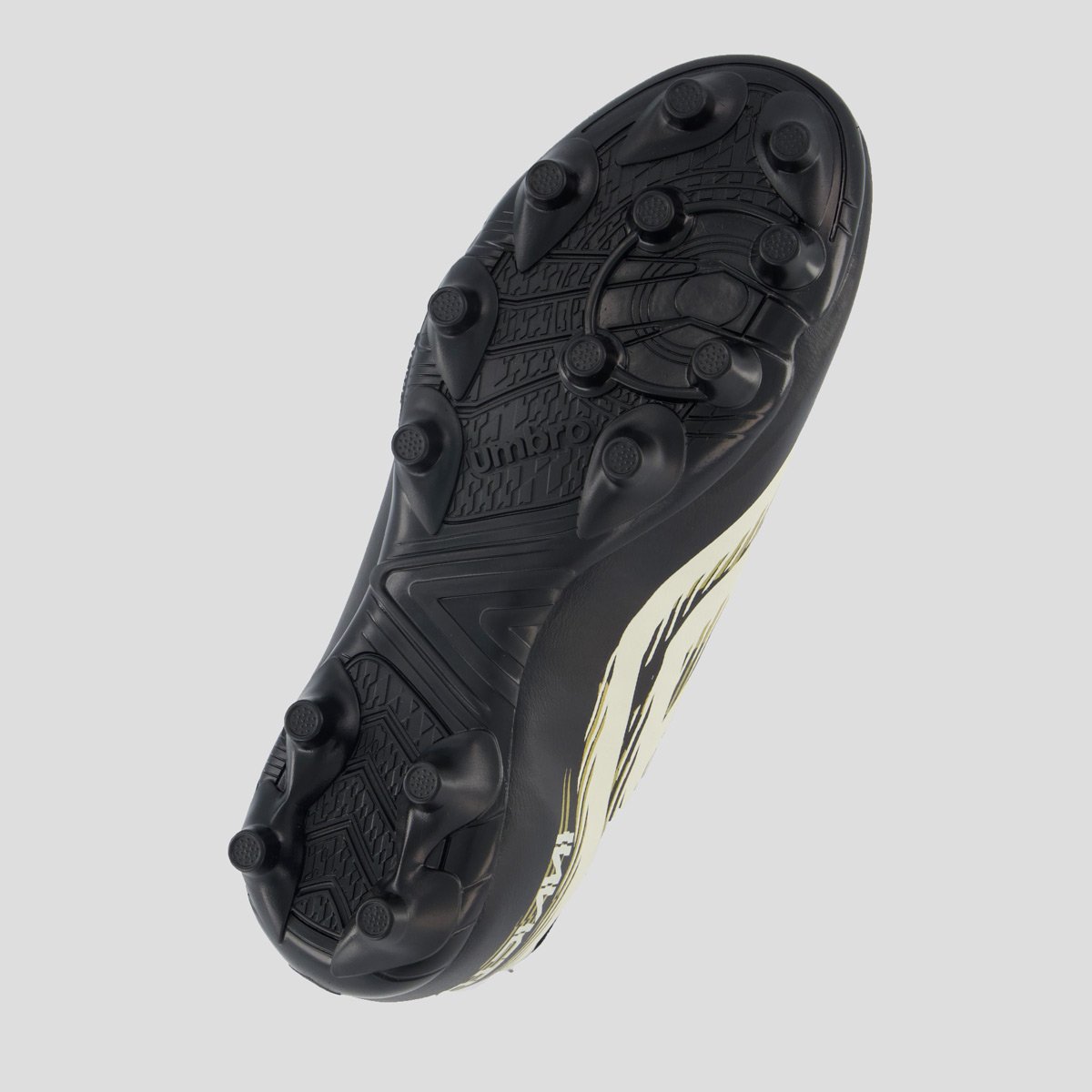 Chuteira Umbro Invictus Campo Juvenil Preta e Branca Preto 5