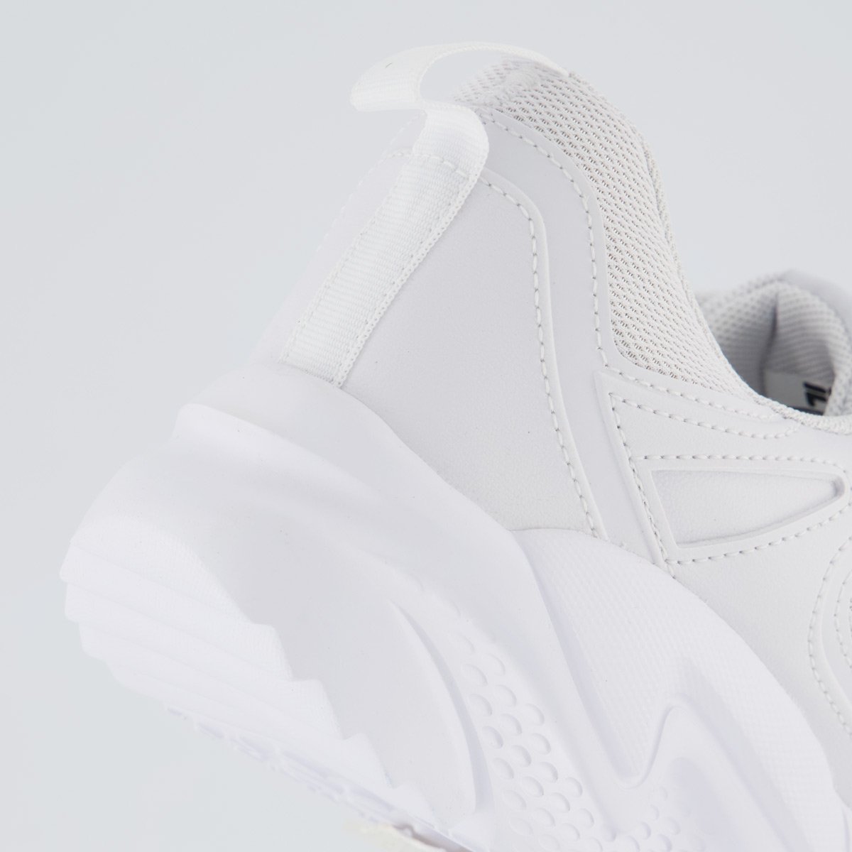 Tênis Fila Venture Tracer Lite Branco Branco 6