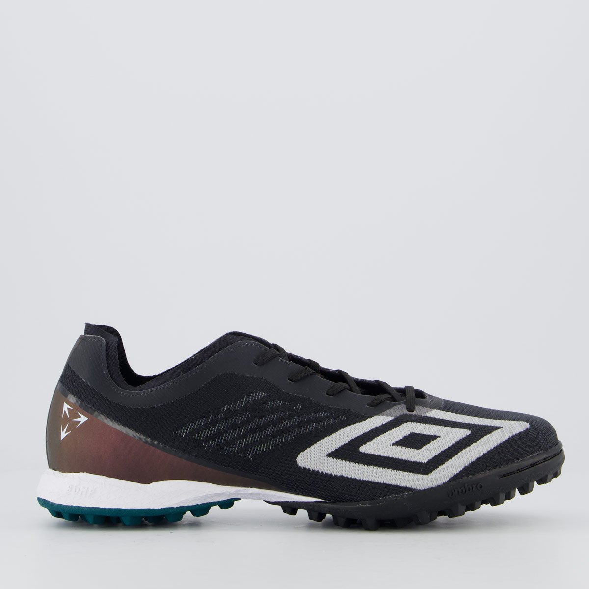 Chuteira Umbro Velocita Decimo Premier Society Preta e Branca