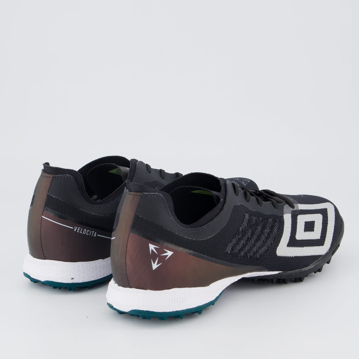 Chuteira Umbro Velocita Decimo Premier Society Preta e Branca Preto 3