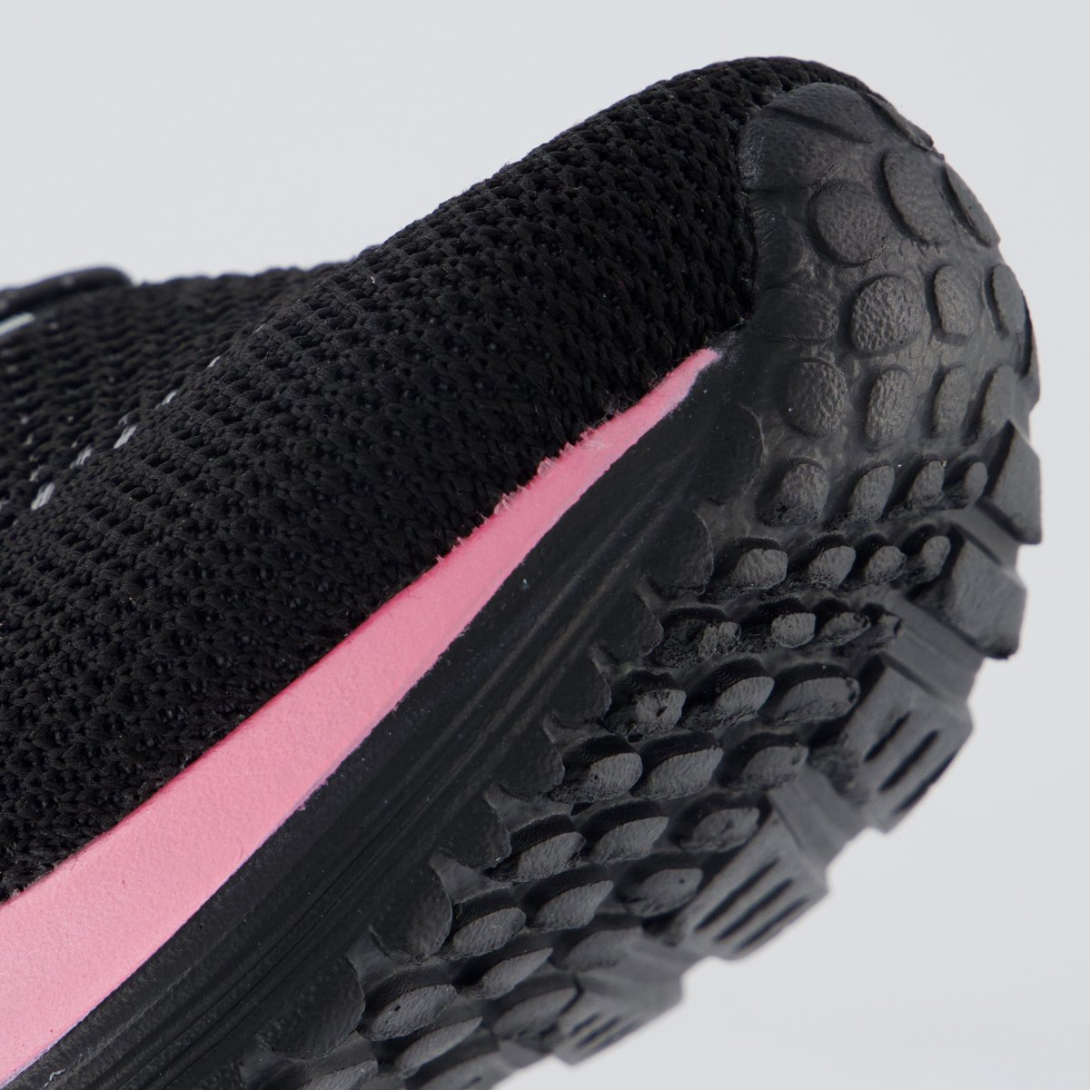 Tenis Fila Speed Lite Feminino Preto Preto 8