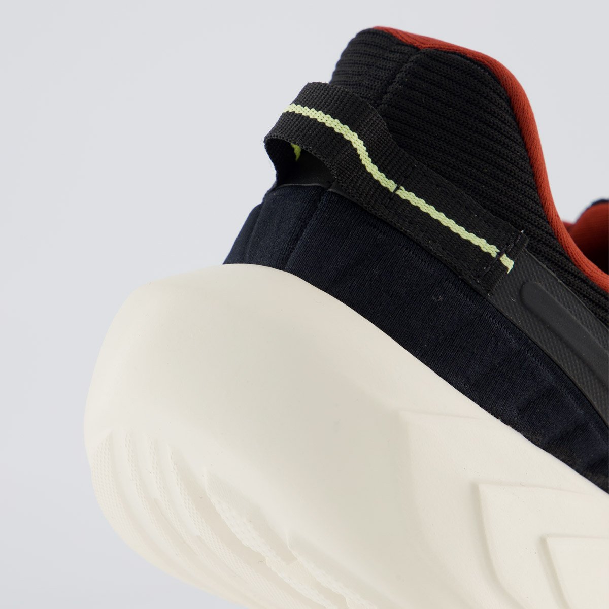 Tenis Fila Diffusion Preto e Bege Preto 6