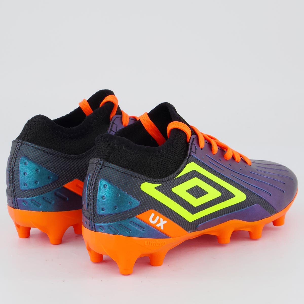 Chuteira Umbro Ux Campo Juvenil Preta e Laranja Multicores 3