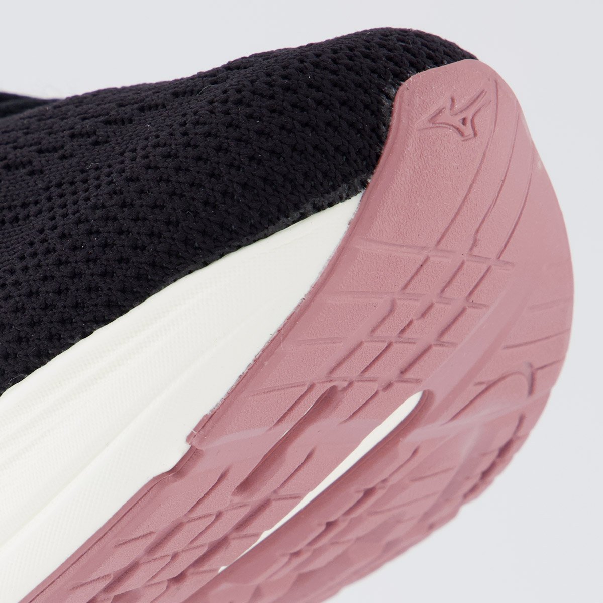 Tênis Mizuno Enigma 3 Feminino Preto e Rosa Preto 8