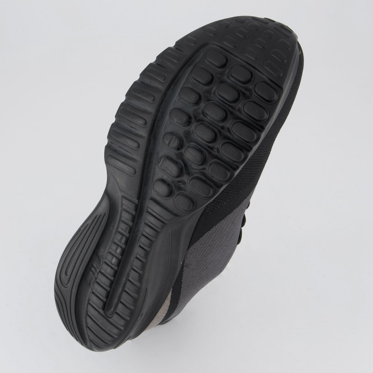 Tenis Fila Vector Preto e Cinza Preto 5