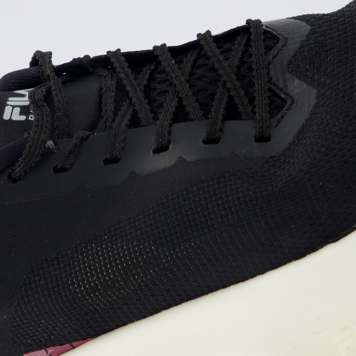 Tenis Fila Speedrocker Skyfoam Preto Preto 7