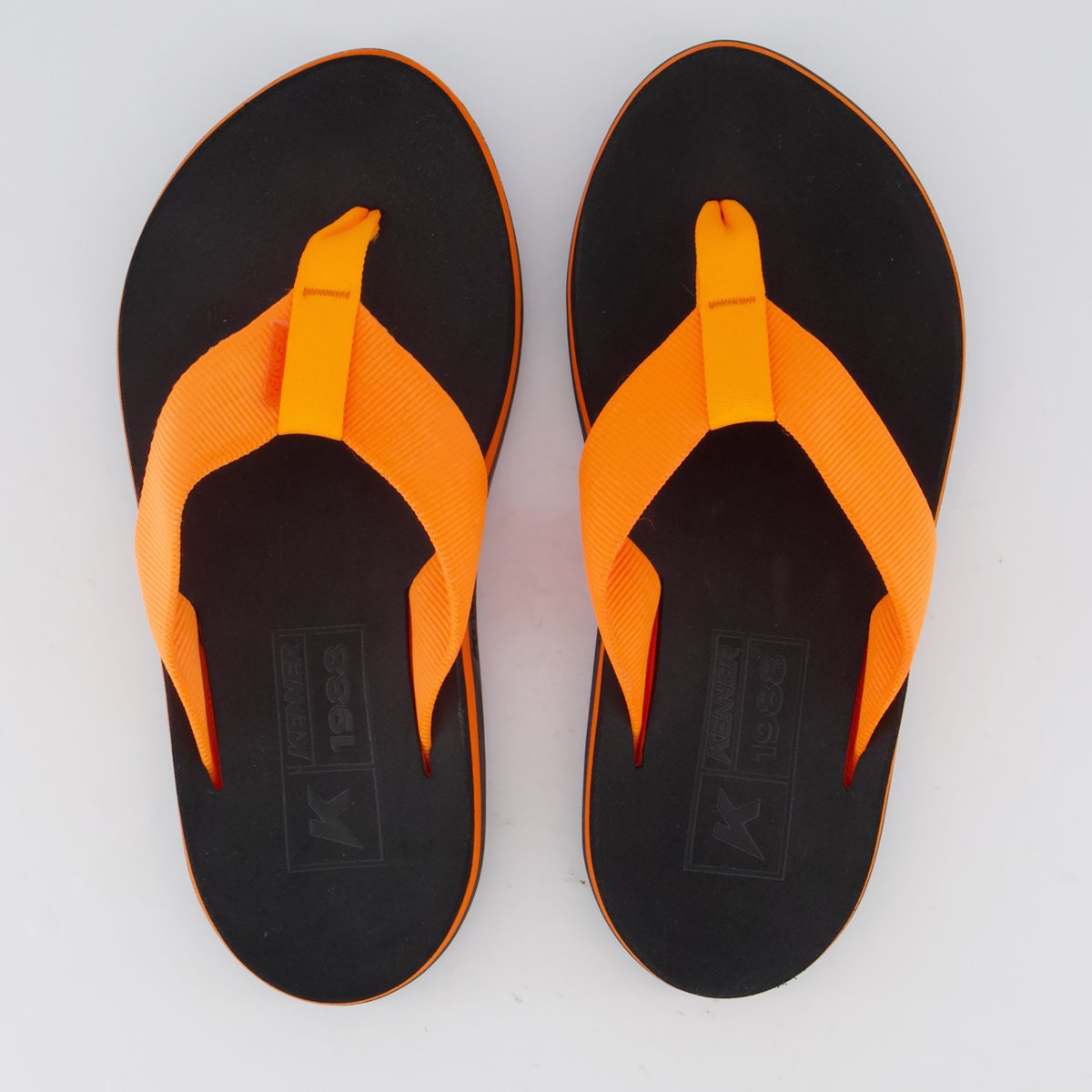 Chinelo Kenner Legend Pro Preto e Laranja
