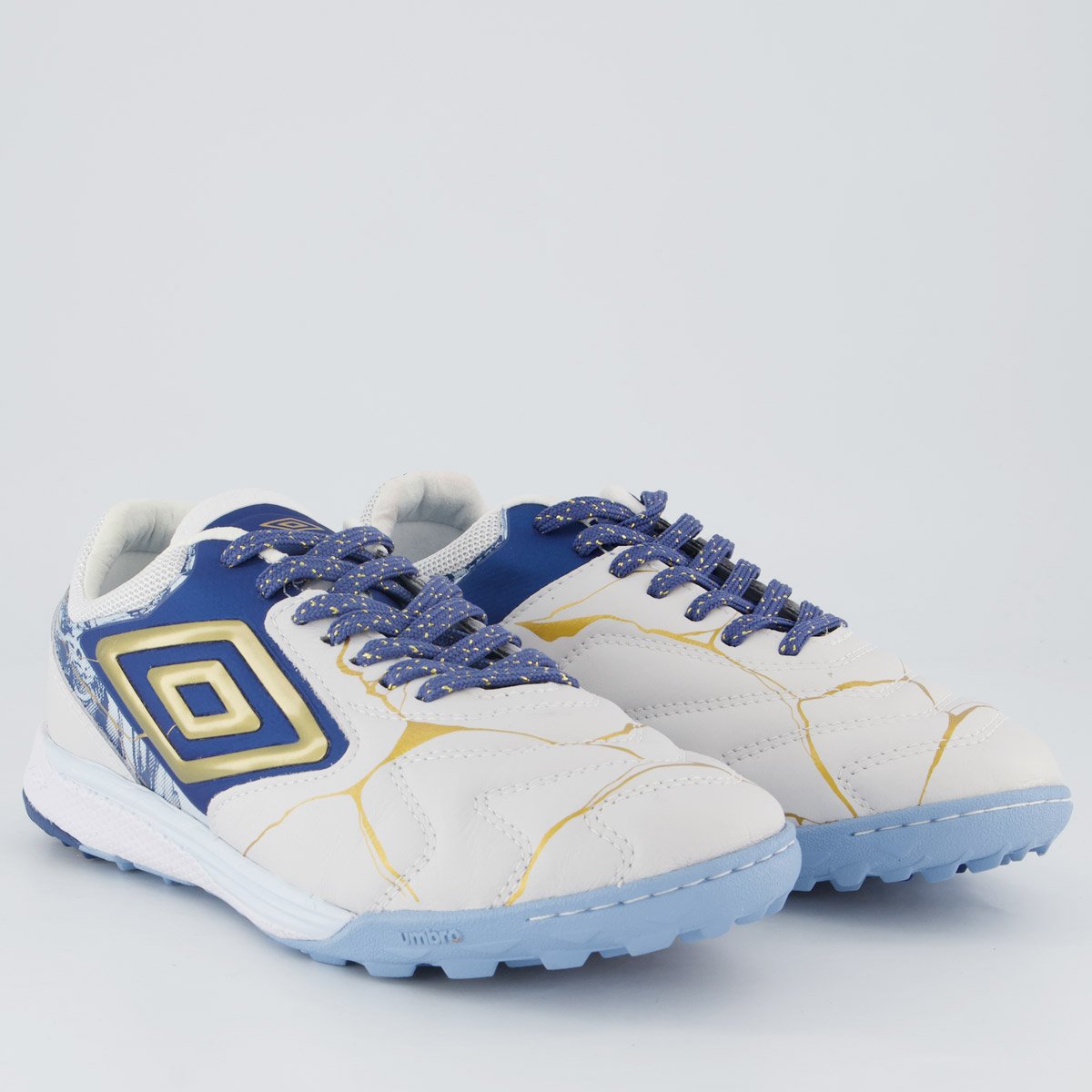 Chuteira Umbro Ada Master Class Pro Bump Kintsugi Society Branca e Azul Branco 2
