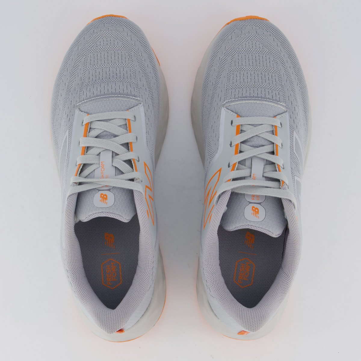 Tênis New Balance Fresh Foam Arishi V 4 Cinza Cinza 4