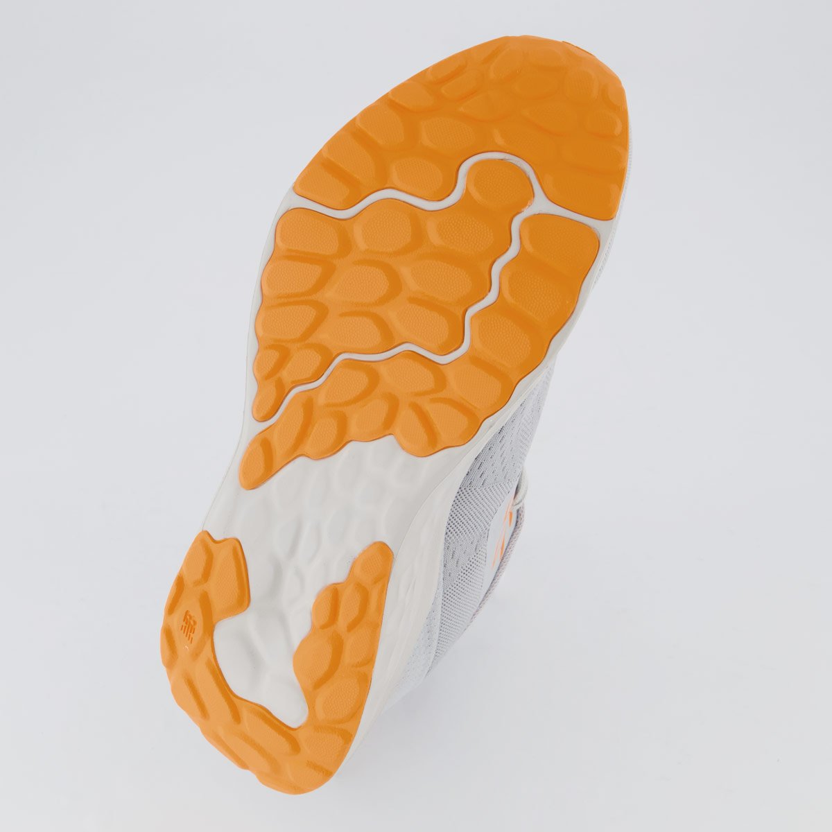 Tênis New Balance Fresh Foam Arishi V 4 Cinza Cinza 5