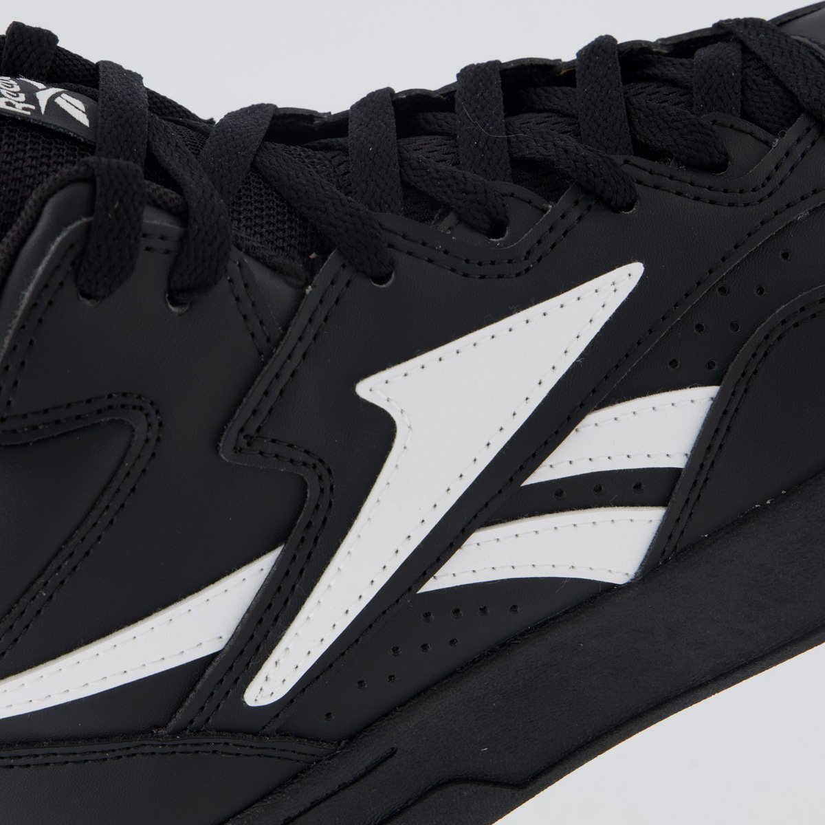 Tênis Reebok BB 4580 Preto e Branco Preto 7