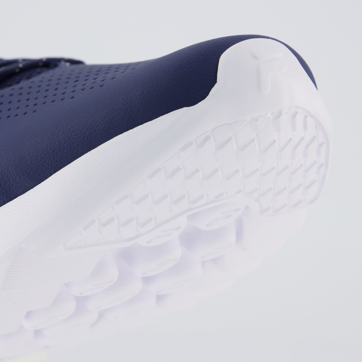 Tenis Fila Freestyle II Marinho e Branco Azul Marinho 8