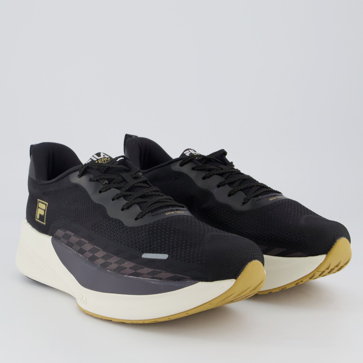 Tenis Fila Aero Skyfoam Preto e Dourado Preto 2