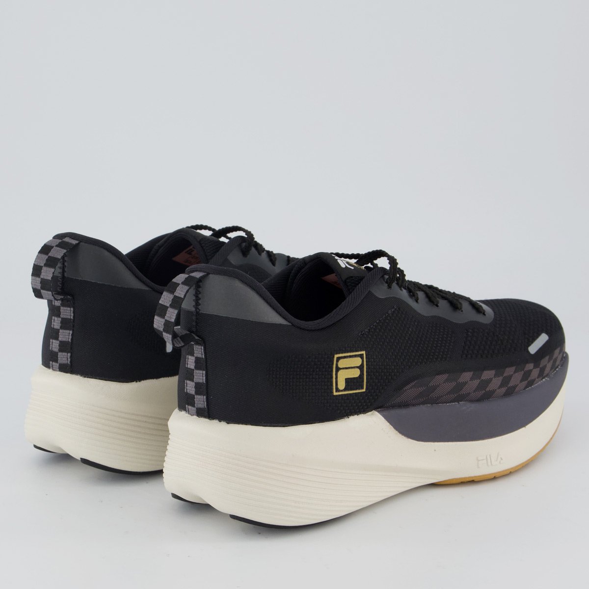 Tenis Fila Aero Skyfoam Feminino Preto e Dourado Preto 3