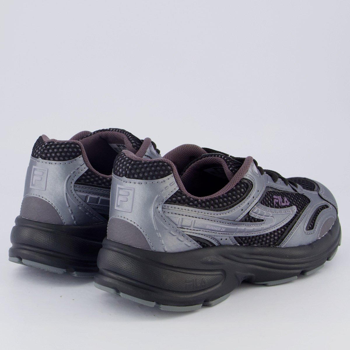 Tenis Fila Runner 2K Feminino Preto Preto/Prata 3