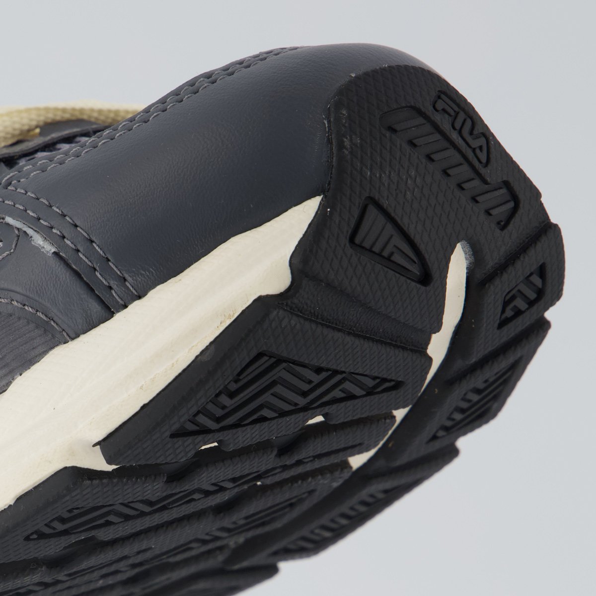 Tenis Fila Runner 2K Feminino Cinza e Bege Cinza 8