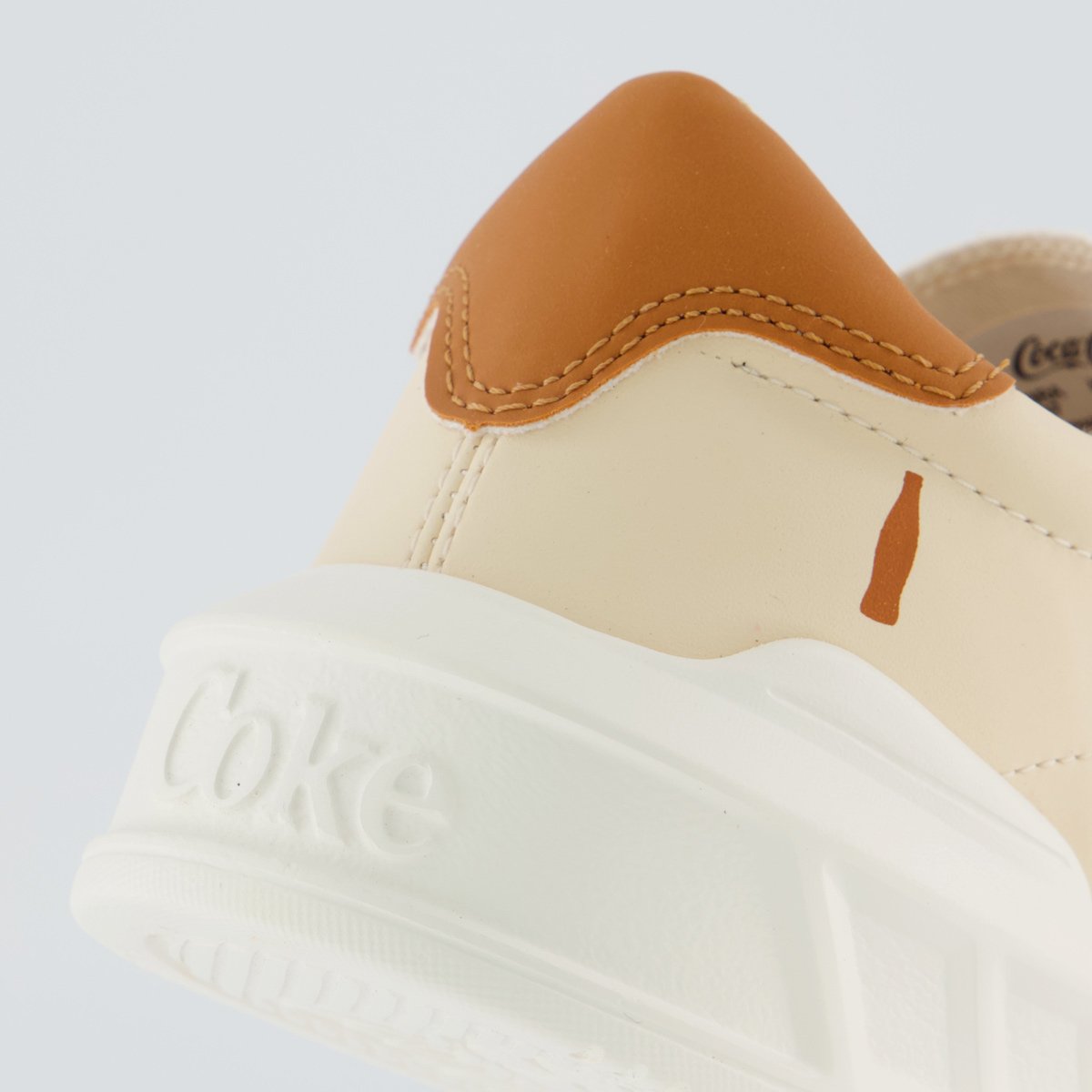 Tênis Coca Cola Lander Town Feminino Bege e Marrom Bege 6