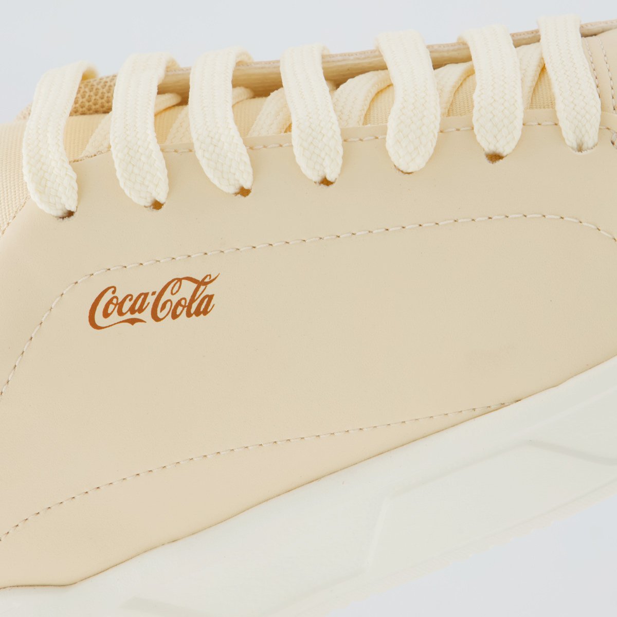 Tênis Coca Cola Lander Town Feminino Bege e Marrom Bege 7