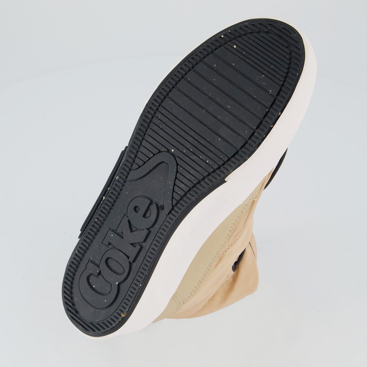 Tênis Coca Cola Dublin Puffer Feminino Bege Bege 5