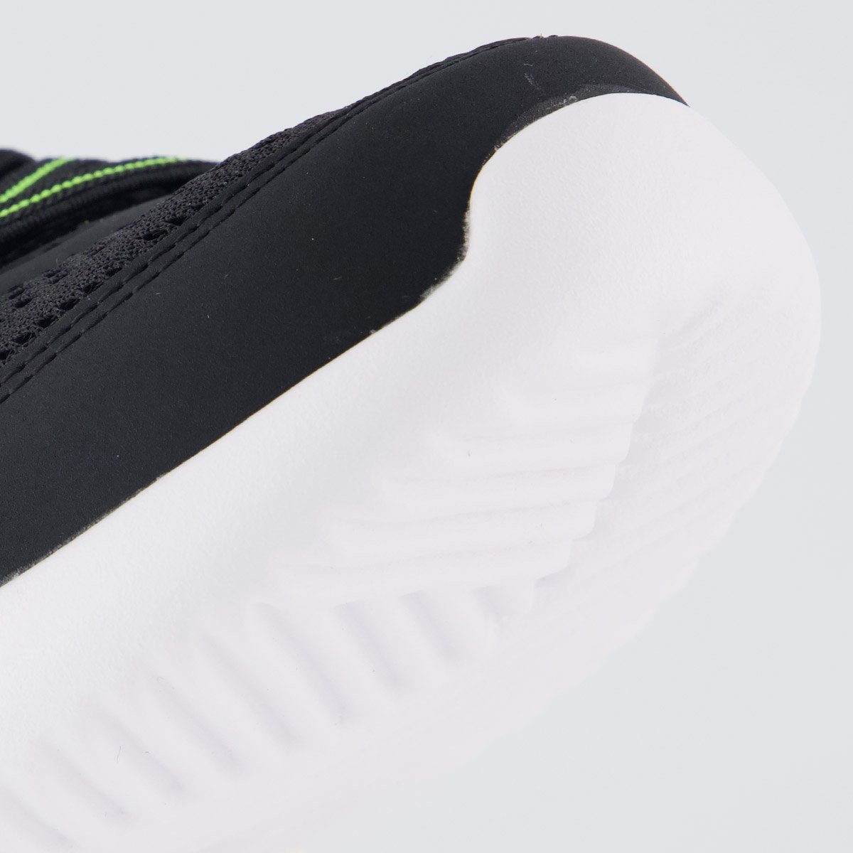 Tênis Skechers Bounder Quantarun Infantil Preto Preto 8